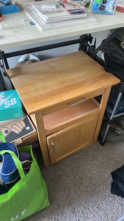 Small Bedroom table