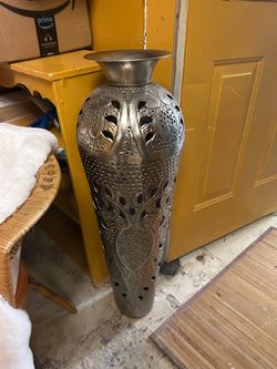 Metal vase