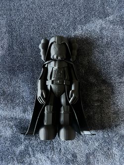KAWS x STARWARS Dark Vader