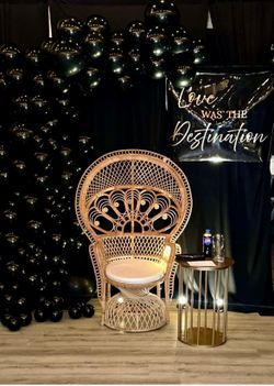 PEACOCK CHAIR