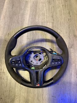 Carbón supra steering wheel