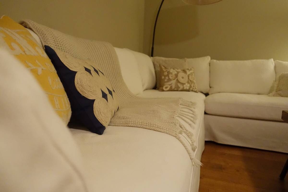 IKEA Farlov White Sectional Couch (one year old) for Sale in Los