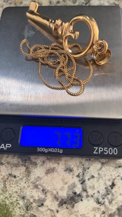 18k gold bold key pendant with chain