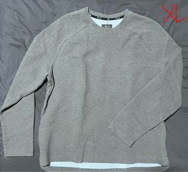 Men’s XL long sleeve sweater / pull over