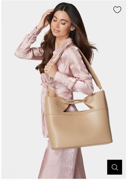 Bebe Tote big