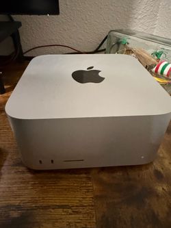 Mac Studio M1 Max - 64GB RAM - 2TB SSD - 32-Core GPU - Excellent Condition