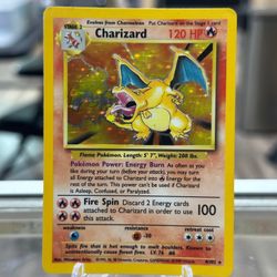 Charizard - Base Set 4/102 - Heavily Played