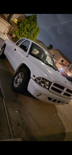 2000 Dakota RT