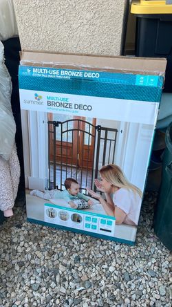 Children safe gate/ extra tall walk tru gate
