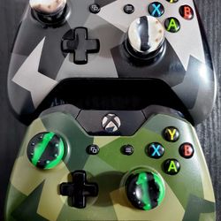 Limited Edition Xbox One Controllers 