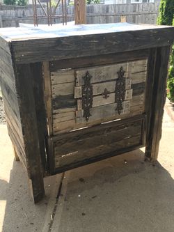 Custom outdoor bars and tables