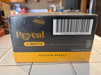 Reveal in broth chicken breast cat food (Read description)