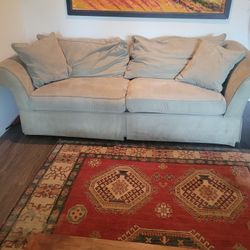 Pottery barn queen size pull out couch with love seat and autumnn
