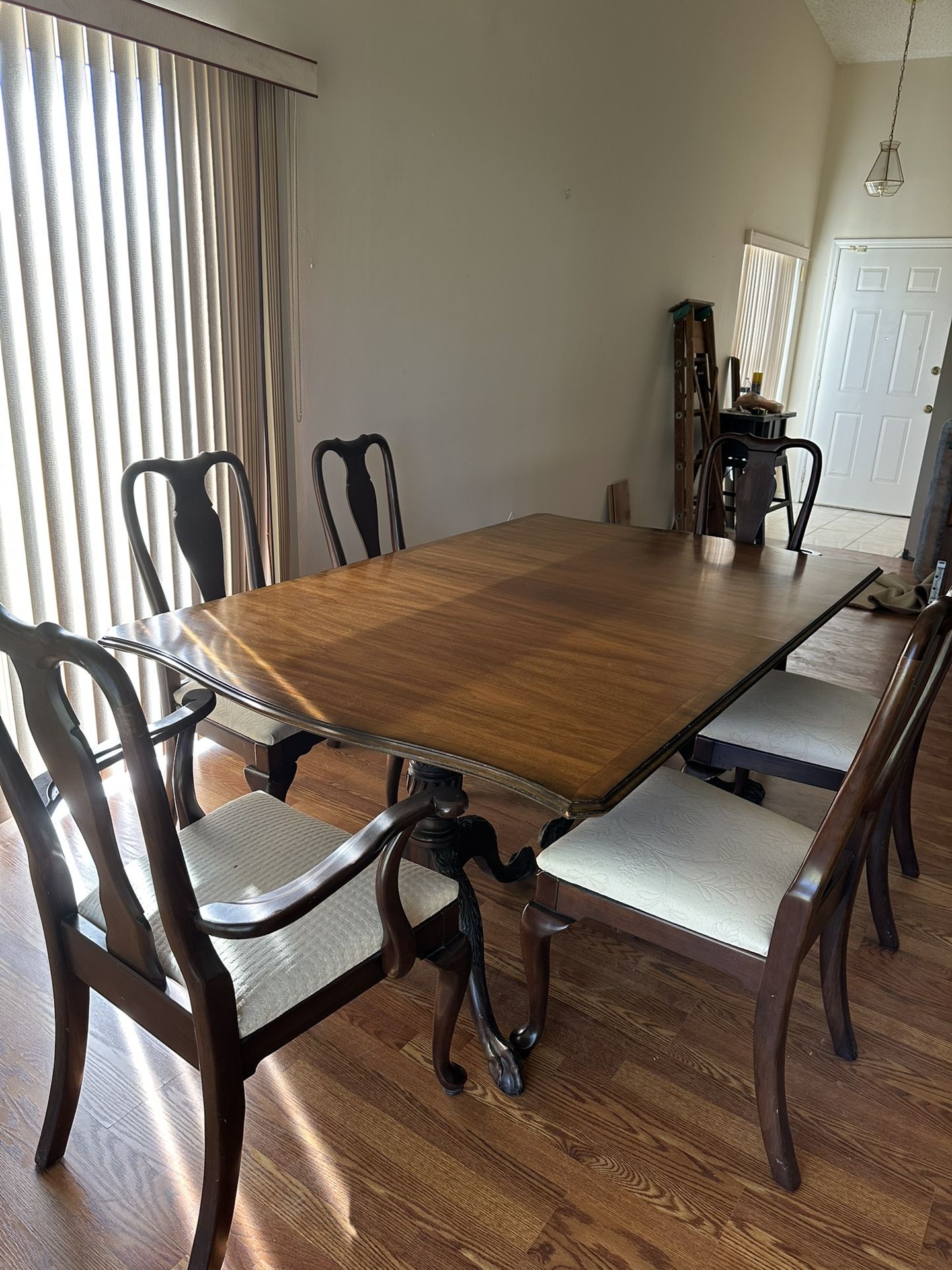 Dining Table Set
