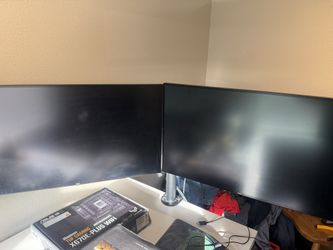 Dual Monitor Set Up 