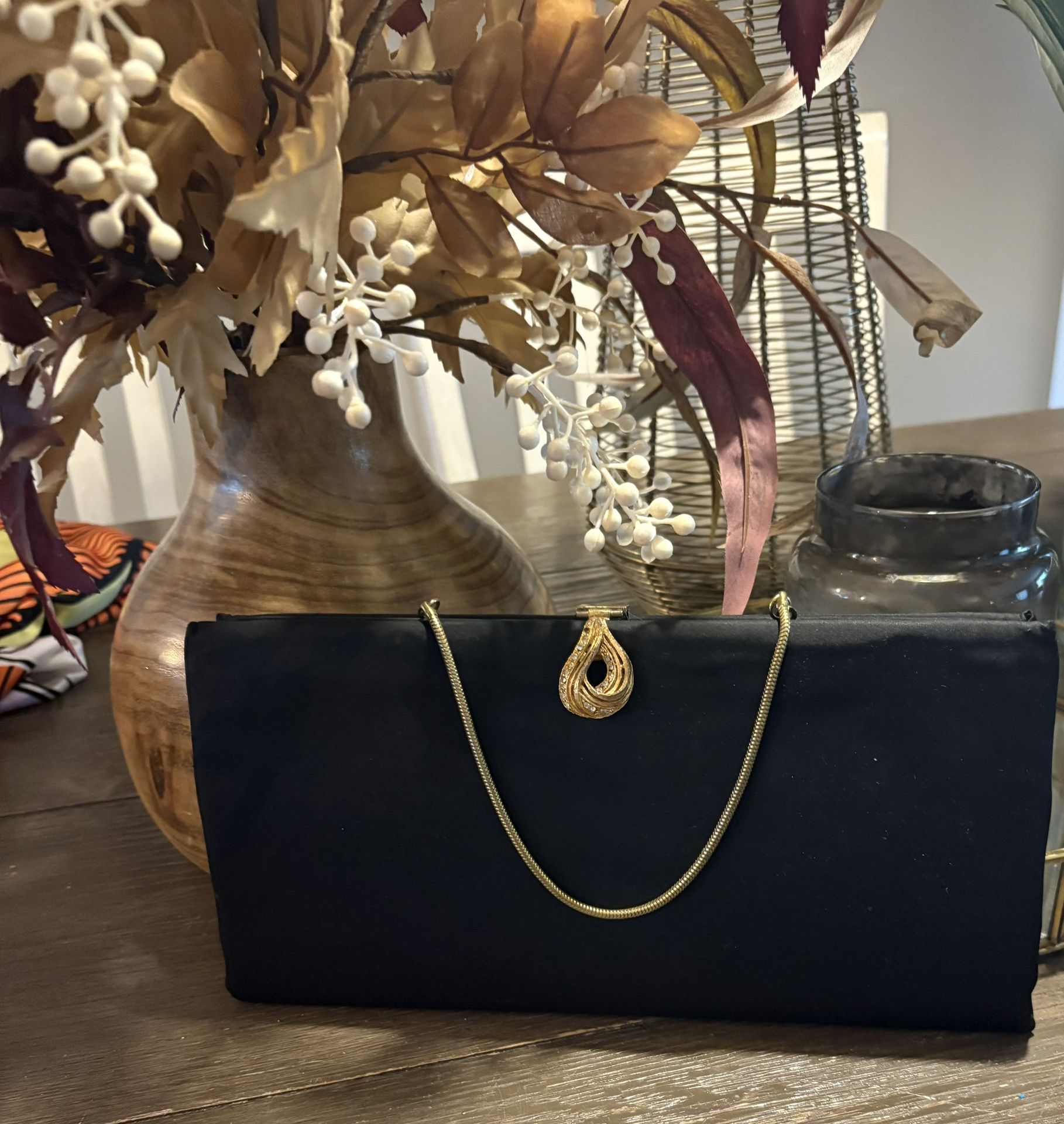 Vintage Black evening clutch