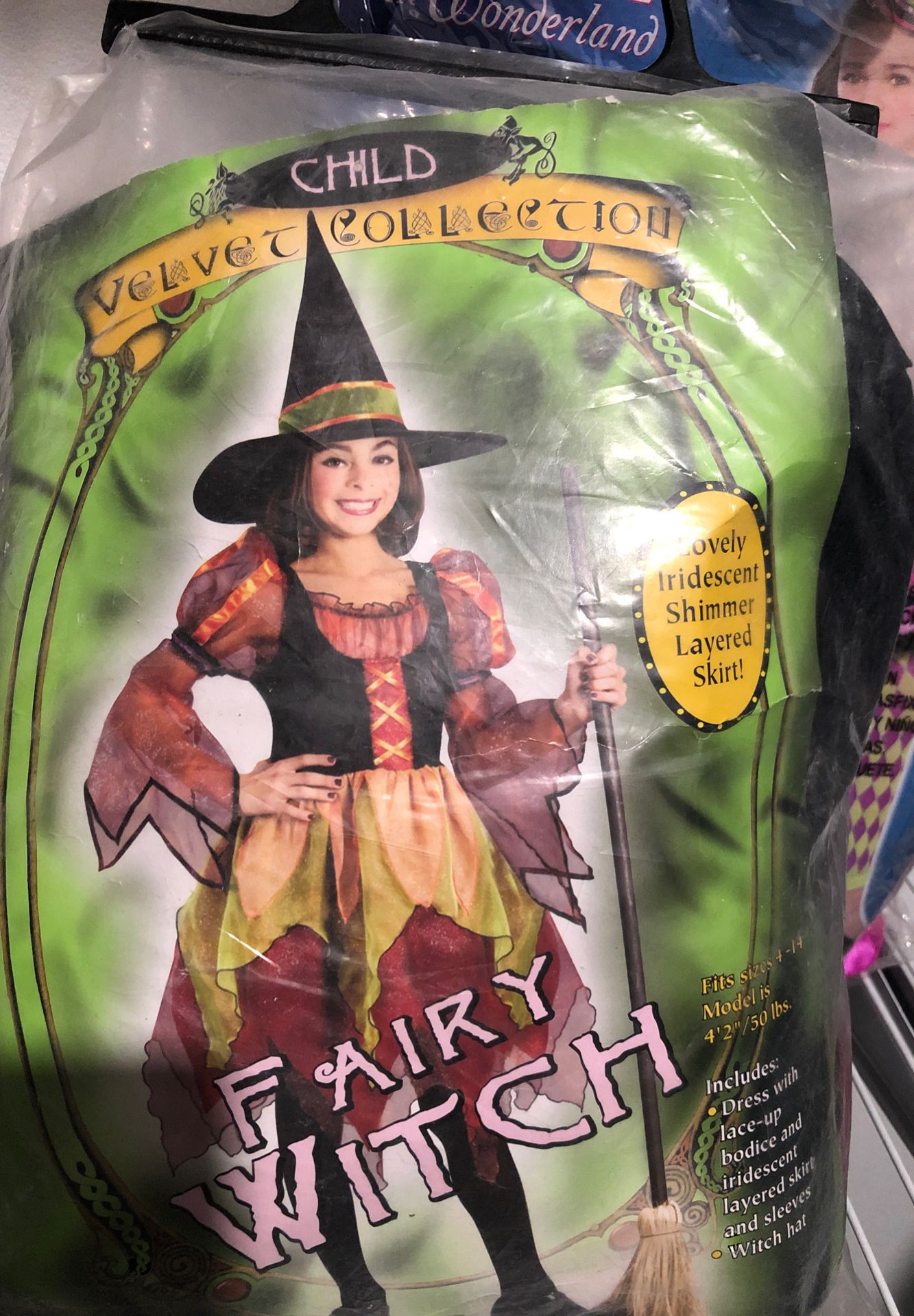Witch costume child