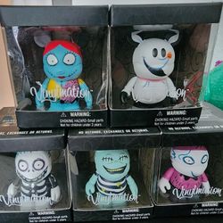 Disney Nightmare Before Christmas Vinylmation's Never Opended 