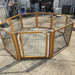 Price Is Firm.. Richelle Baby / Pet Pen