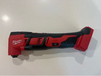 Milwaukee M18 18V Lithium-Ion Cordless Oscillating Multi-Tool (Tool-Only)