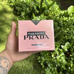 Prada paradoxe