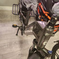 Two colors for HovCart