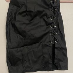 Black Slit Pencil Skirt 