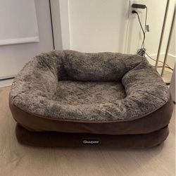Beautyrest ultra plush cuddler pet bed / couch size S