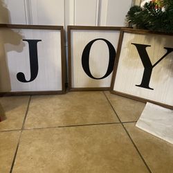 Wall Decoration JOY Set Of 3