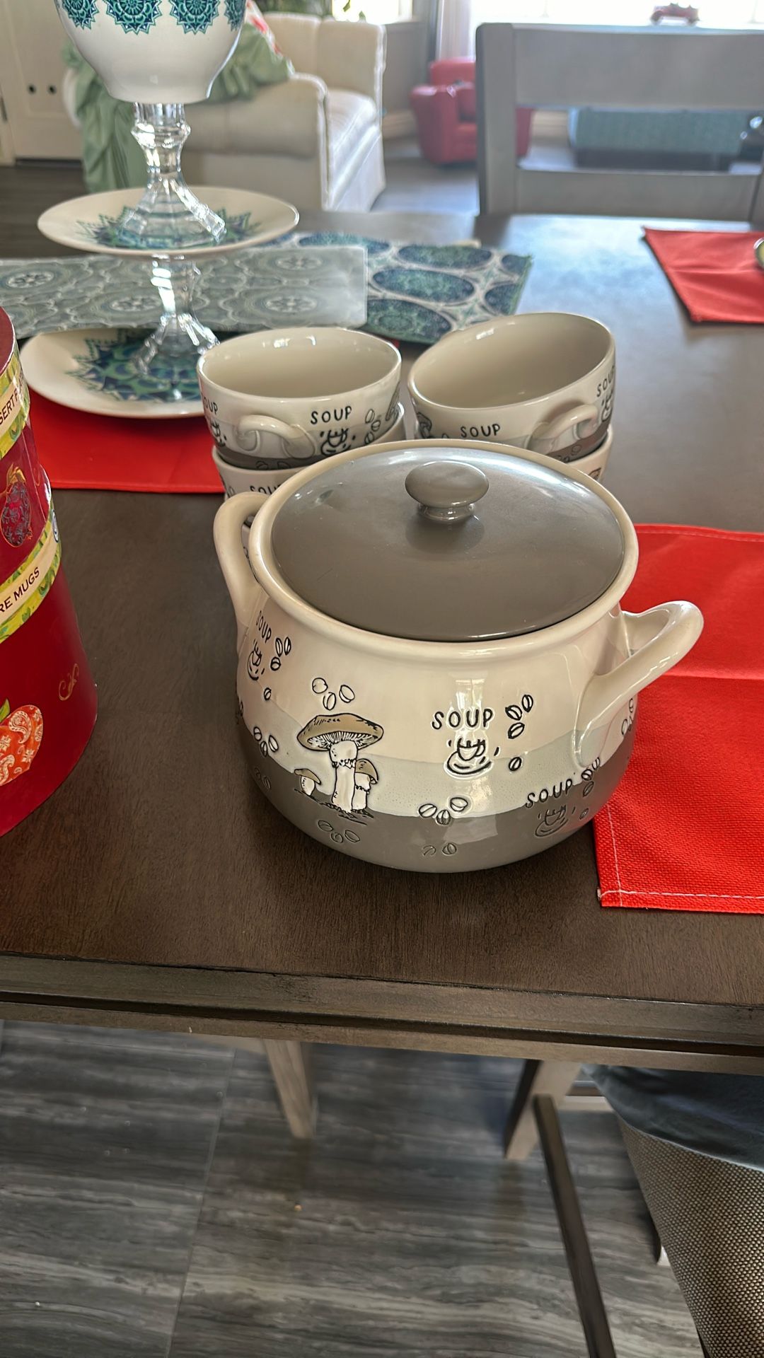 Mushroom Soup Tureen Set