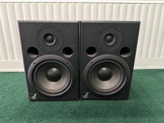 Event TR-6 Powered Studio Monitor Speakers