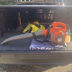Husqvarna 125B Gas Leaf Blower And Strap 