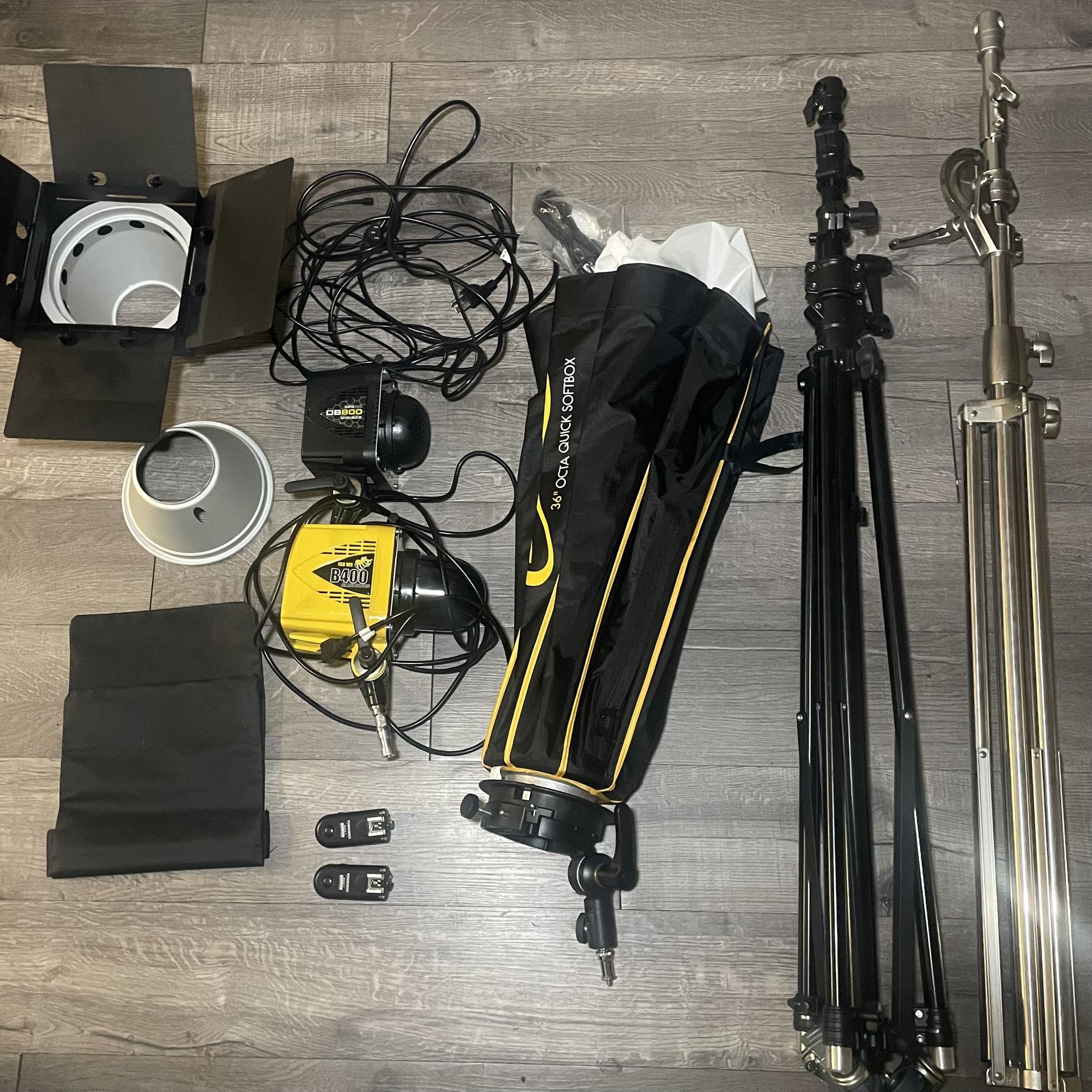 tography Studio Lighting Kit Bundle — Paul C. Buff DigiBee AlienBees Softbox c-stand Backdrop