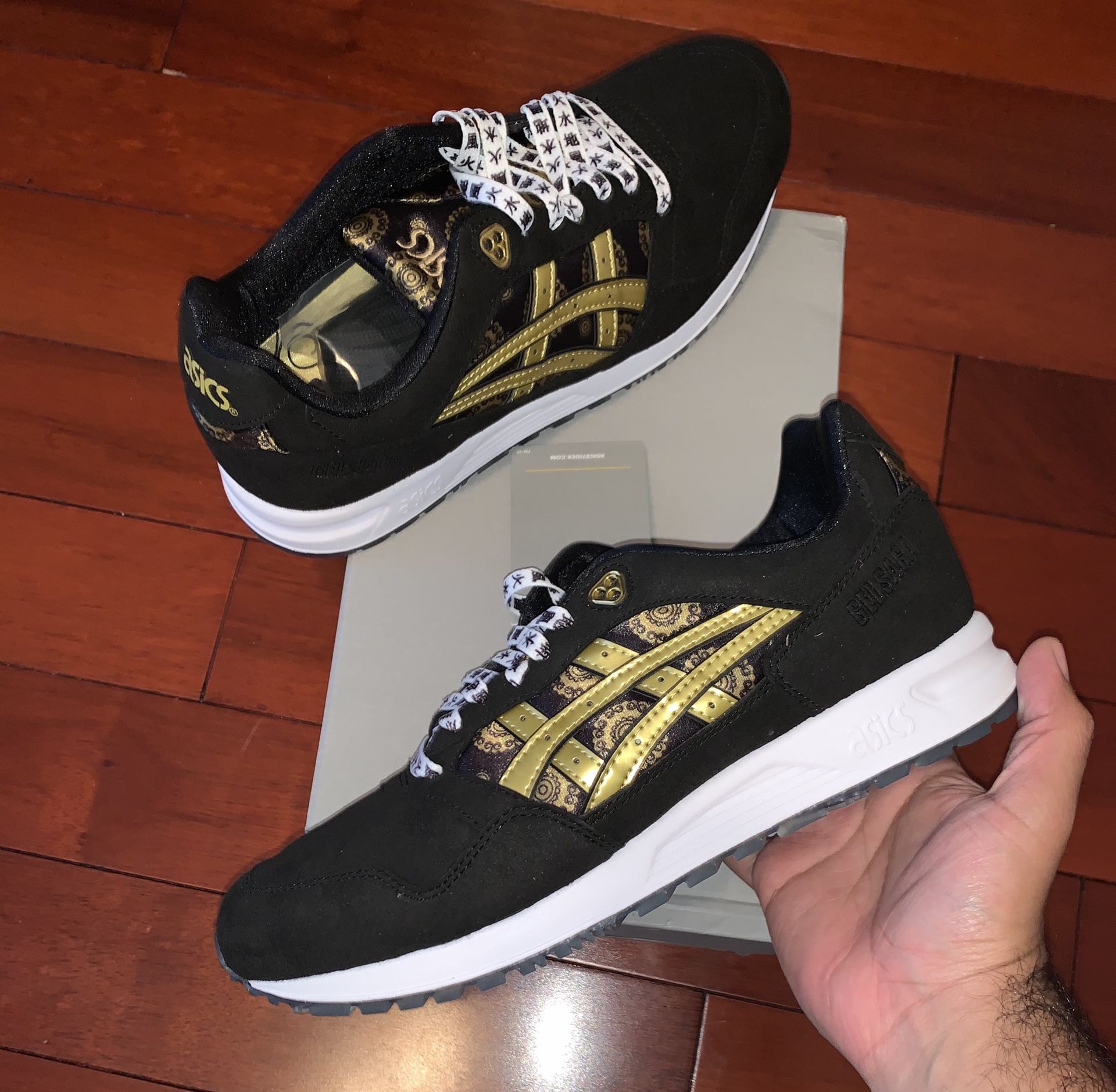 ASICS Gel Saga Black Gold Fusion