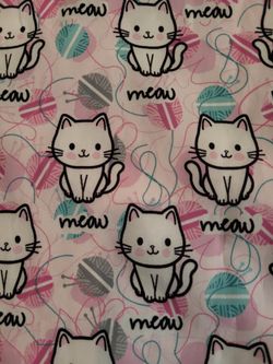 Small scrubs top with cats