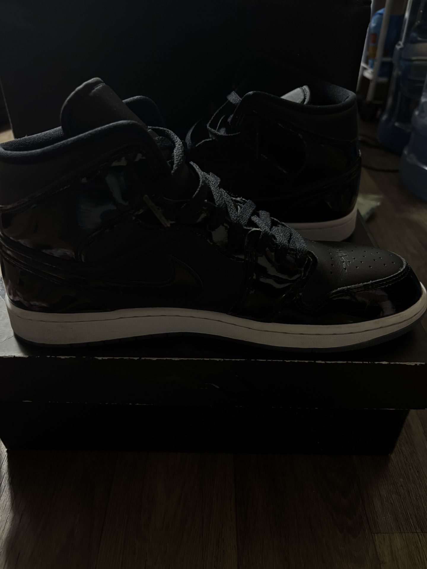 Air Jordan 1 Mid SE space Jam