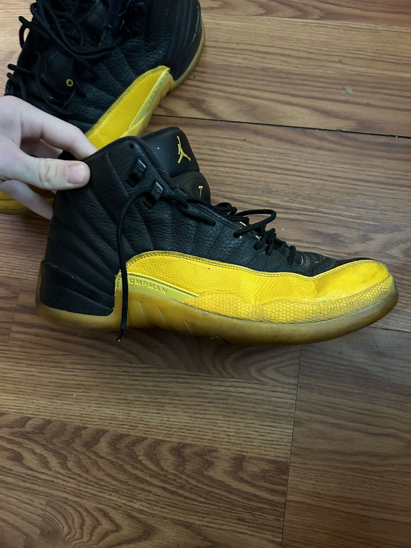 And Yellow Men's Air Jordan 12 University Gold Air Jordan 12