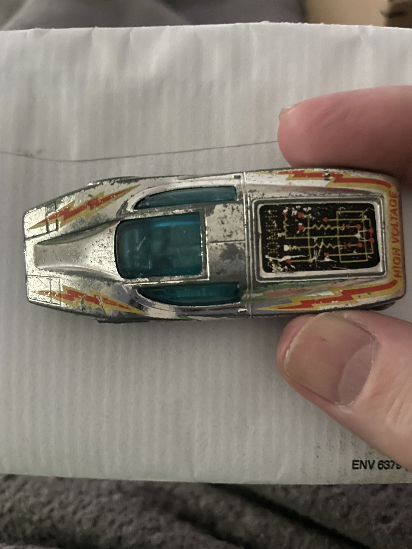 Hot Wheels red line Large Charge
