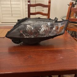 2010 Lexus 350 Left Headlight 