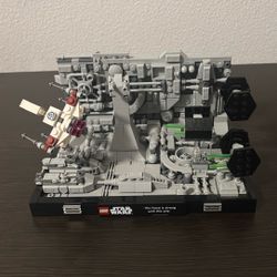 LEGO 75329 Death Star Trench Run - Fully Assembled, Lightly Used - No Box
