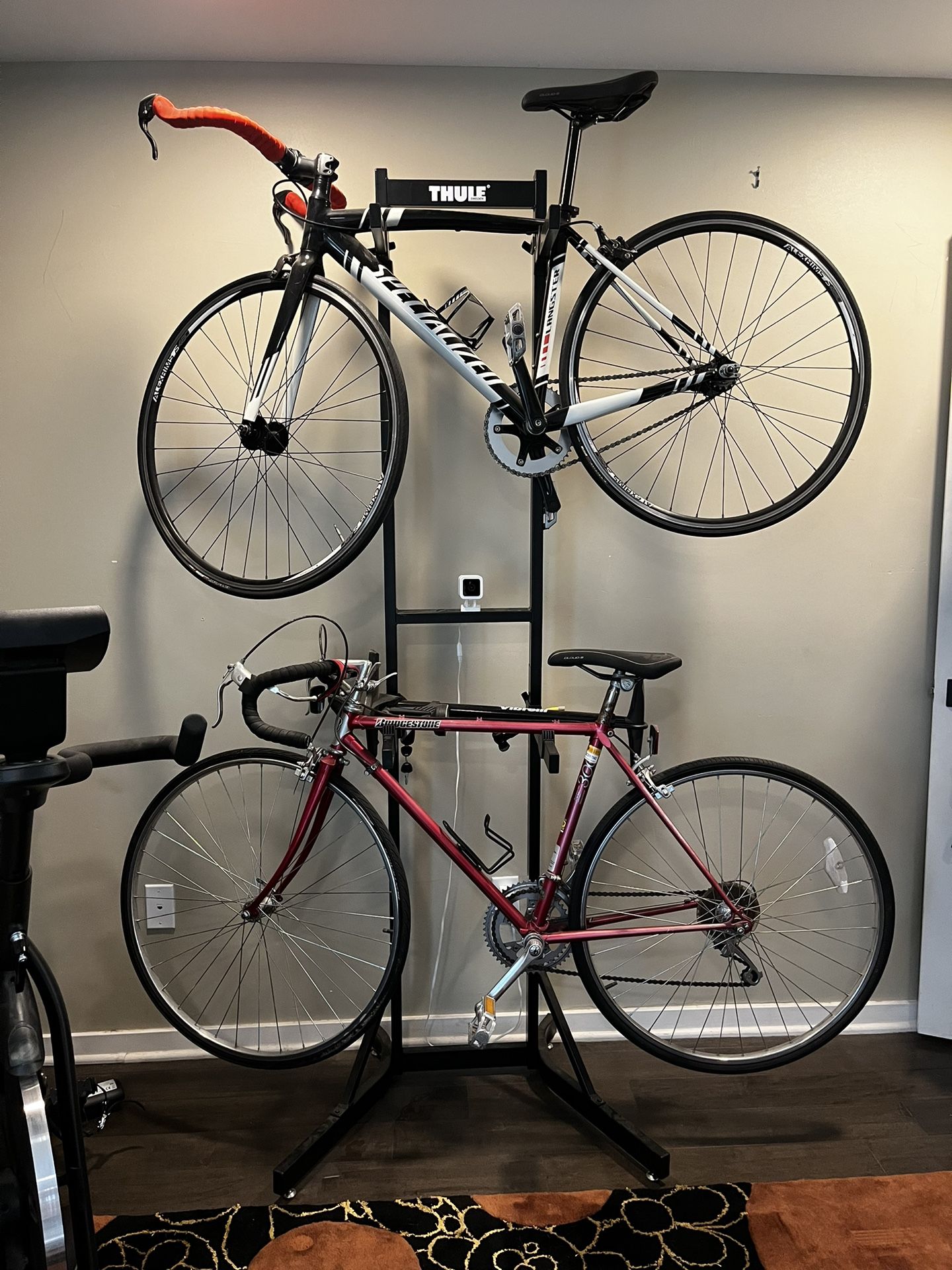 Thule Bike Stacker Rack