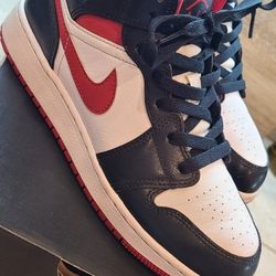 Nike Jordan's 1s 