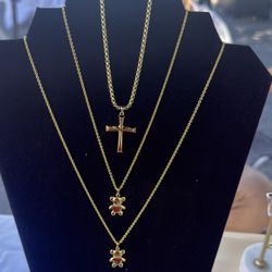 18K Gold Necklaces 
