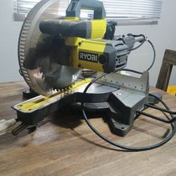 Ryobi Saw 10in Blade