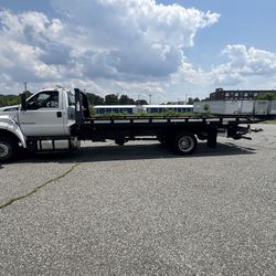 2017 Ford F650 rollback tow truck