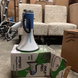 Pyle Pro Megaphone w/siren