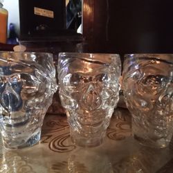 Brandnew Skull Mugs