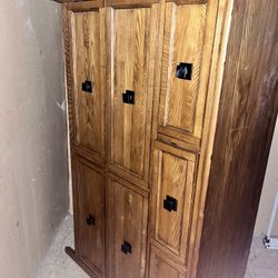 Dresser & Nightstands  