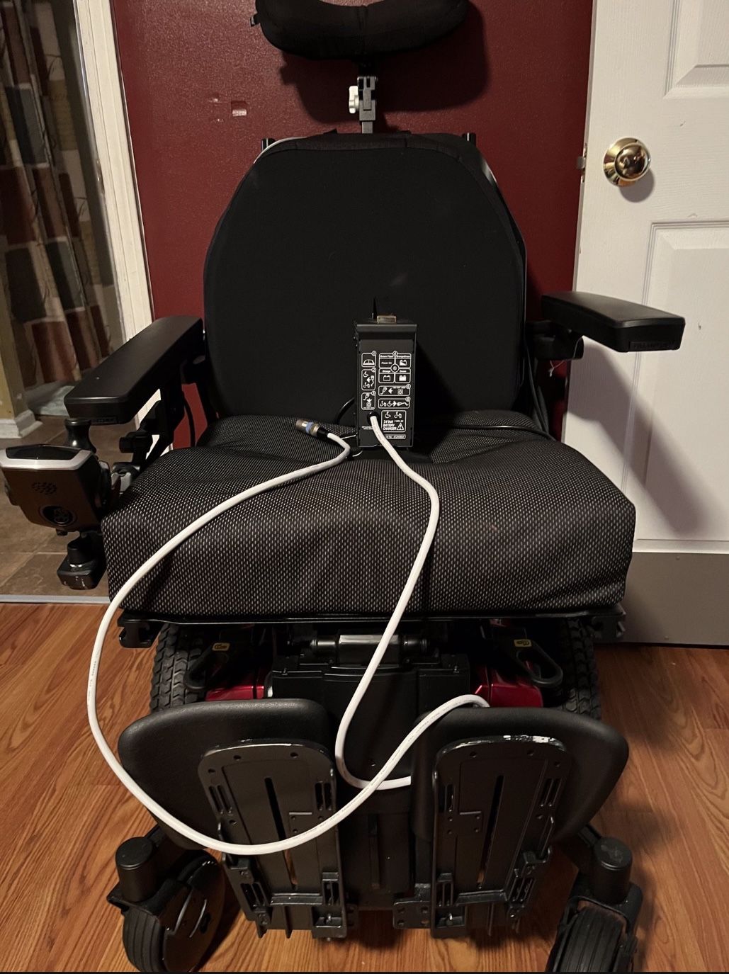 Electric mobile chair in working condition!! $375