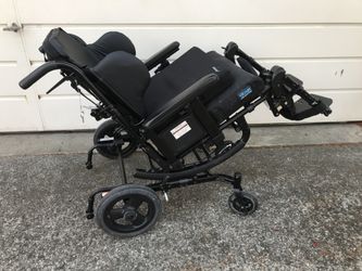 Quickie SR45 Tilting Wheelchair
